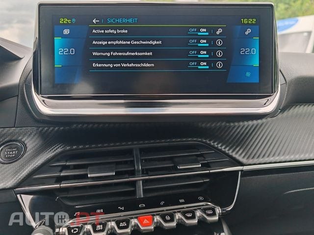 Peugeot E-208 50 kWh Allure
