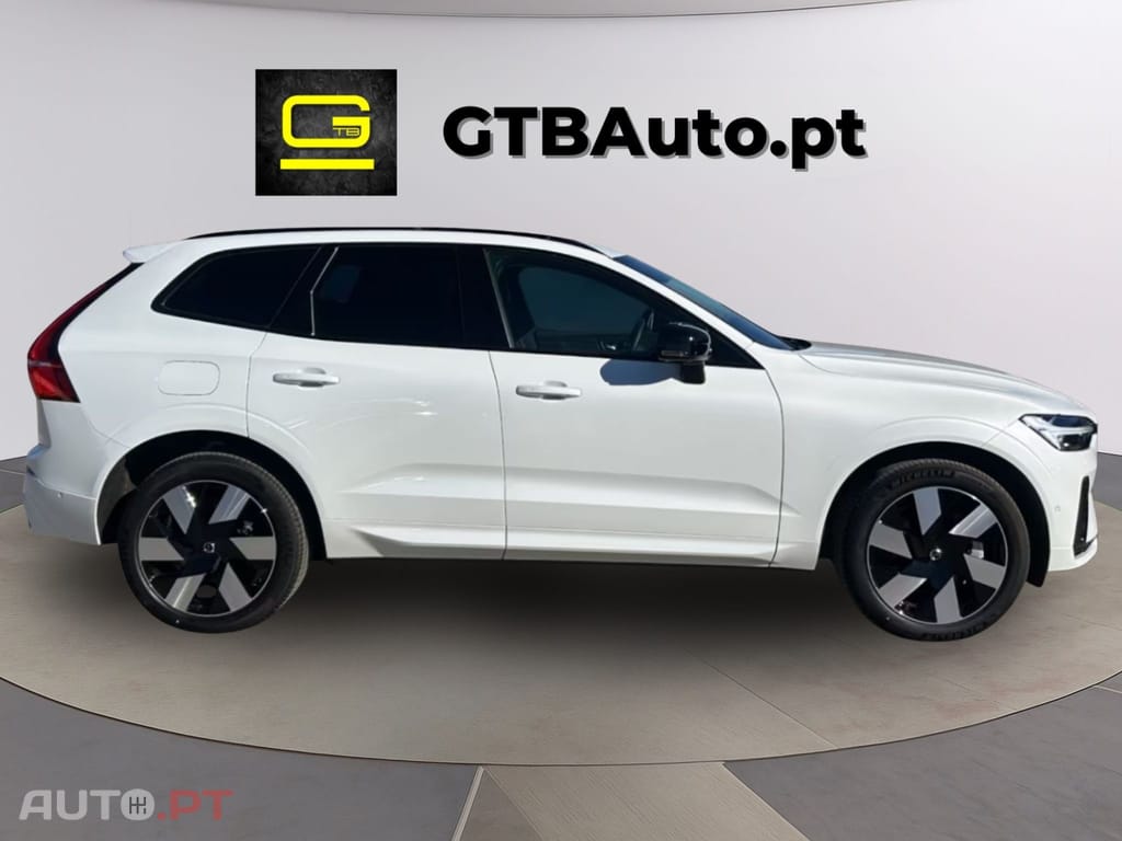 Volvo XC60 T8 Plus  