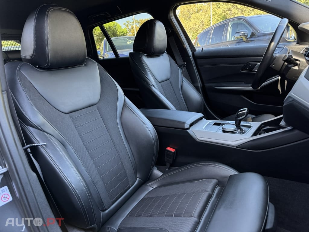 BMW 320 e Touring Auto