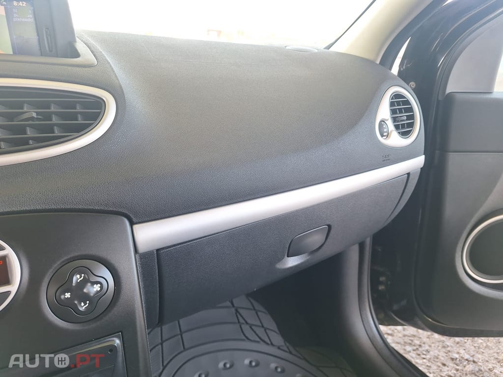 Renault Clio 1.2 16V Dynamique S
