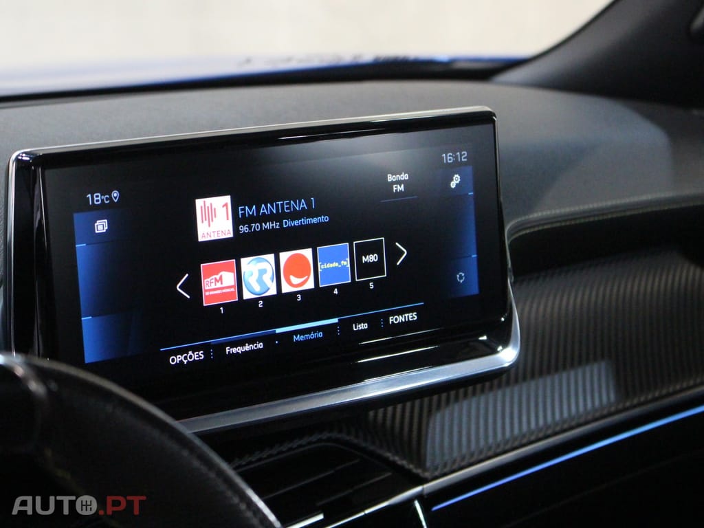 Peugeot 2008 1.2 PureTech GT EAT8