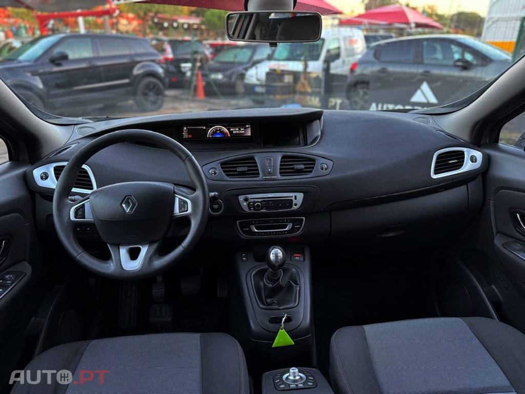 Renault Grand Scénic 1.5 dCi Dynamique S 7L