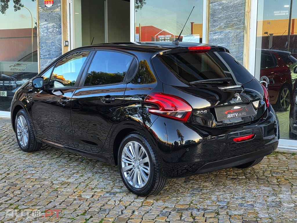 Peugeot 208 1.2 PureTech Style
