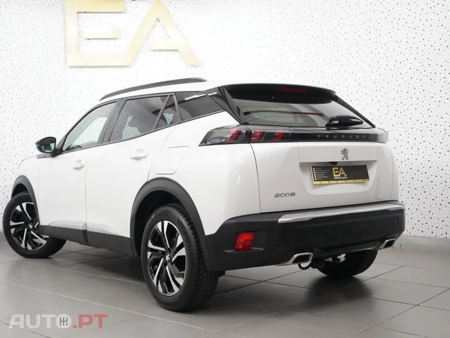 Peugeot 2008 1.2 PureTech Allure Pack EAT8