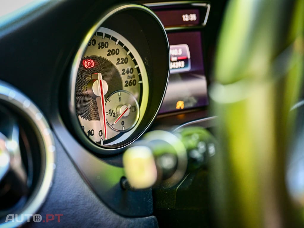 Mercedes-Benz CLA 180 Shooting Brake d BlueEFFICIENCY Edition