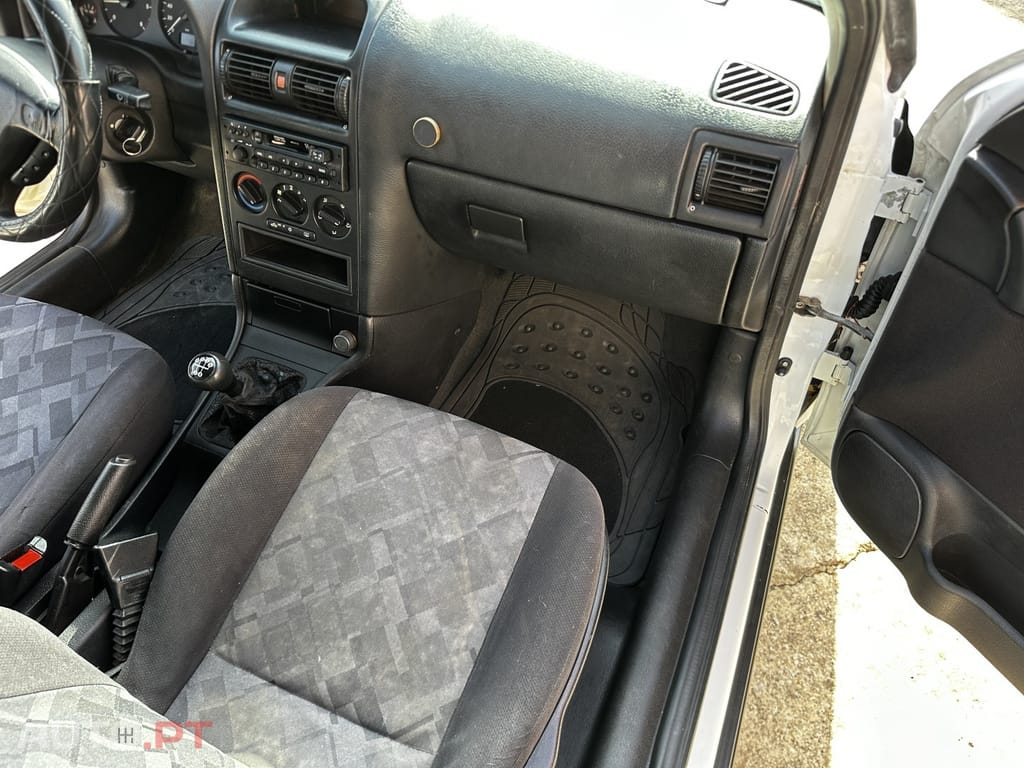 Opel Astra Caravan 1.7 DTi Elegance