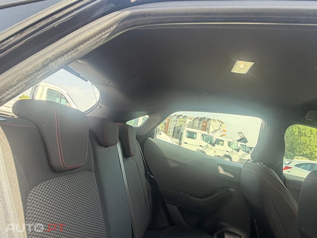 Ford Puma 1.0 EcoBoost MHEV ST-Line
