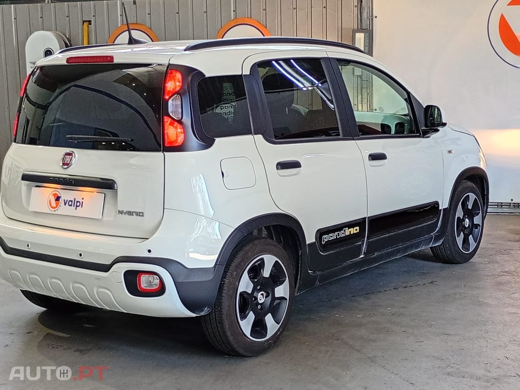 Fiat Panda Pandina 1.0 Hybrid Icon