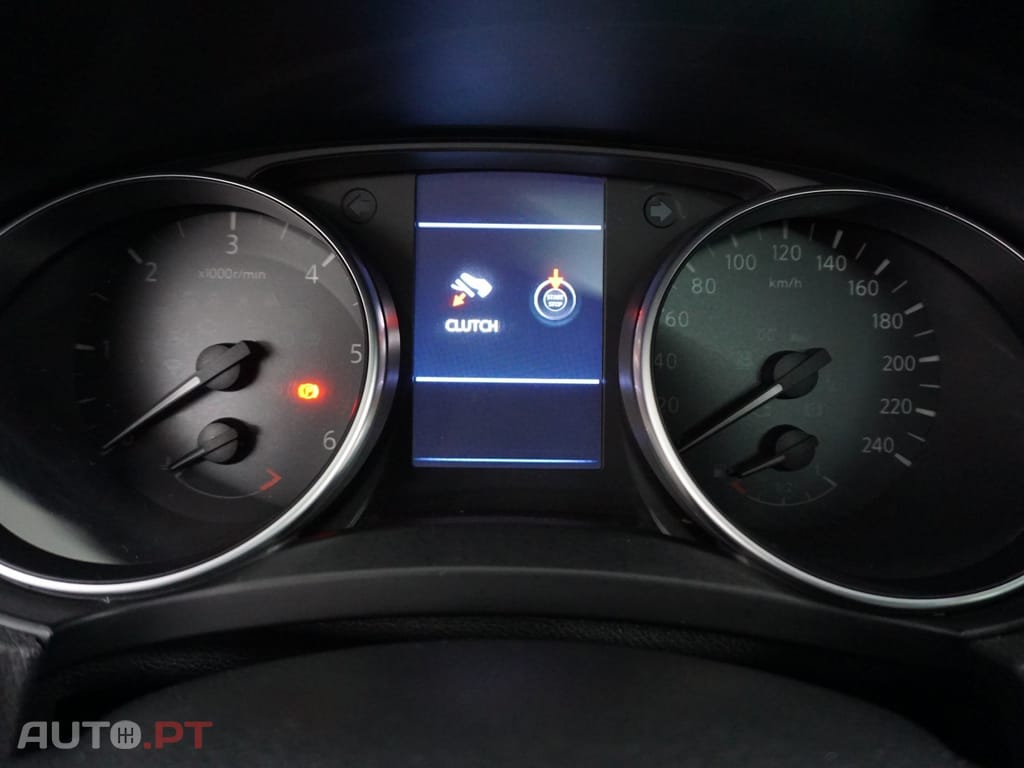 Nissan Qashqai 1.5 dCi N-Connecta J18