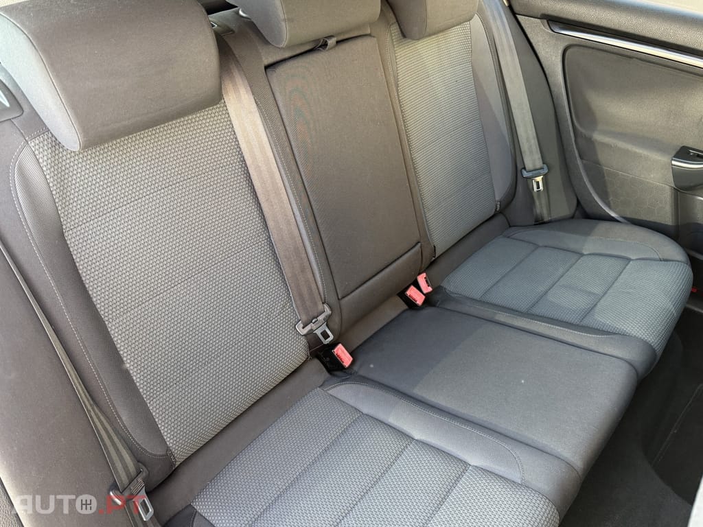 Volkswagen Golf Variant 1.6 TDi Best Edition Bluetooth