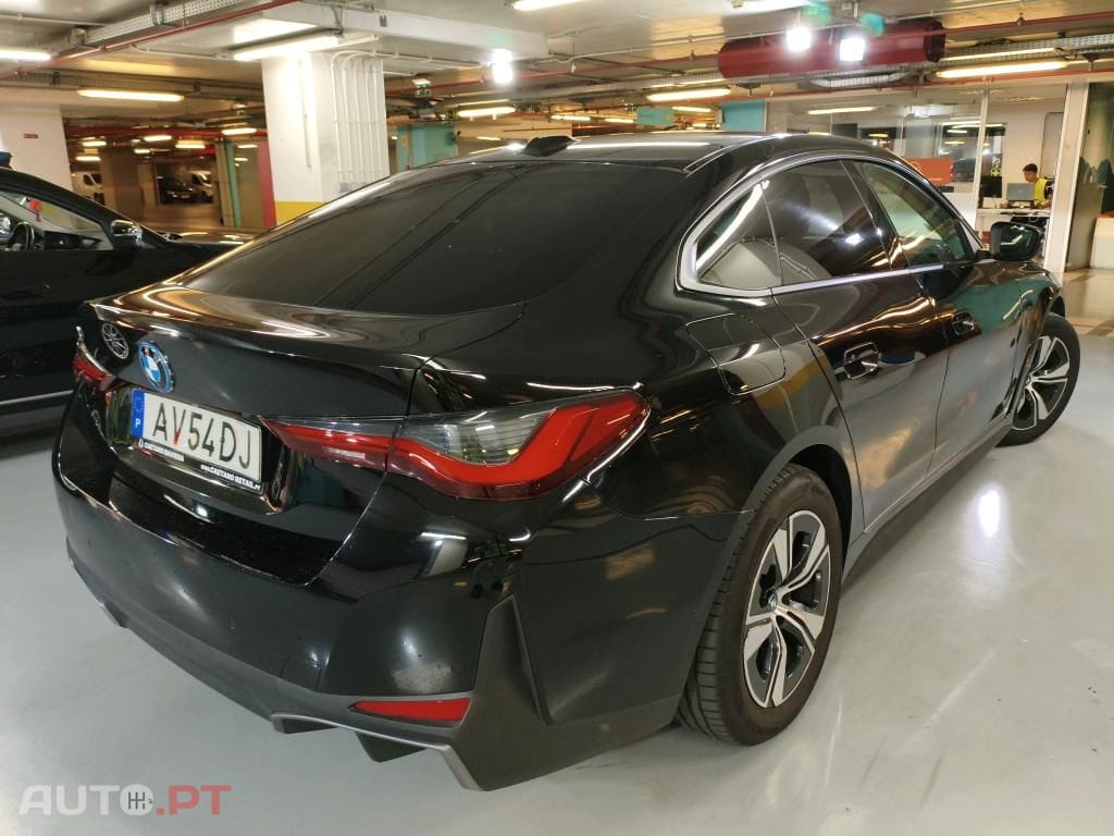 BMW i4 eDrive40