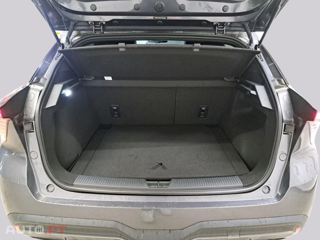 MG MG4 Luxury 64 kWh I.V.A DEDUTIVEL 