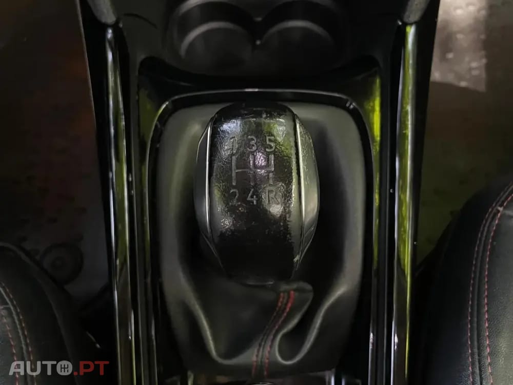 Peugeot 2008 1.2 PureTech GT Line