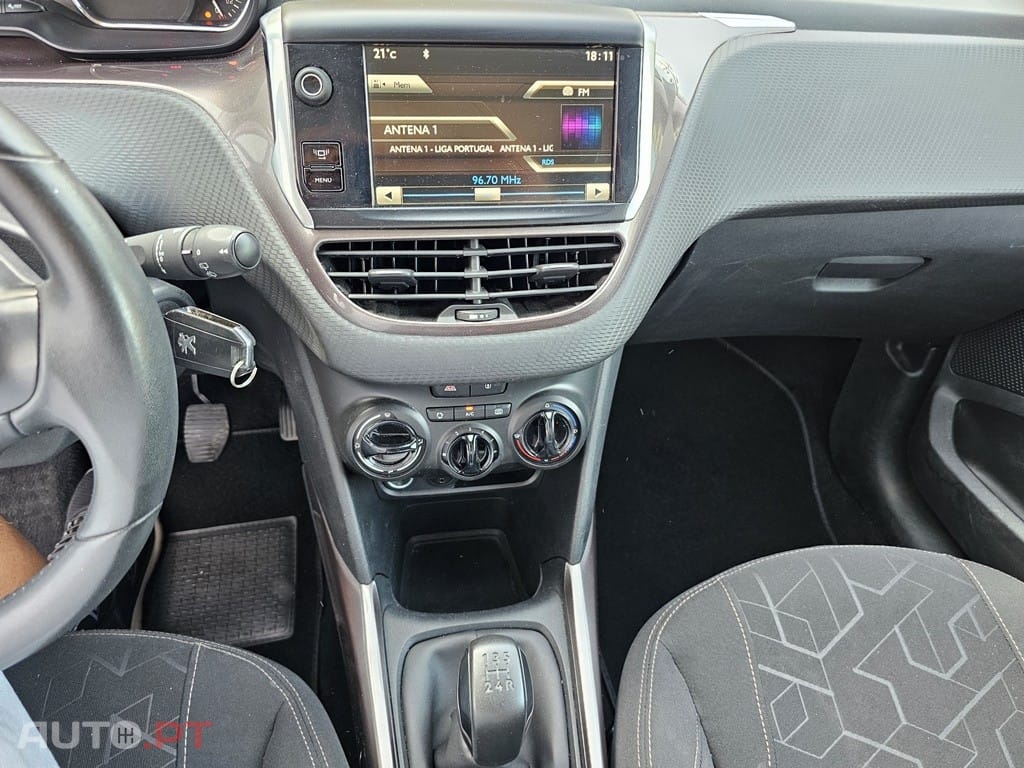 Peugeot 2008 1.2 PureTech Active