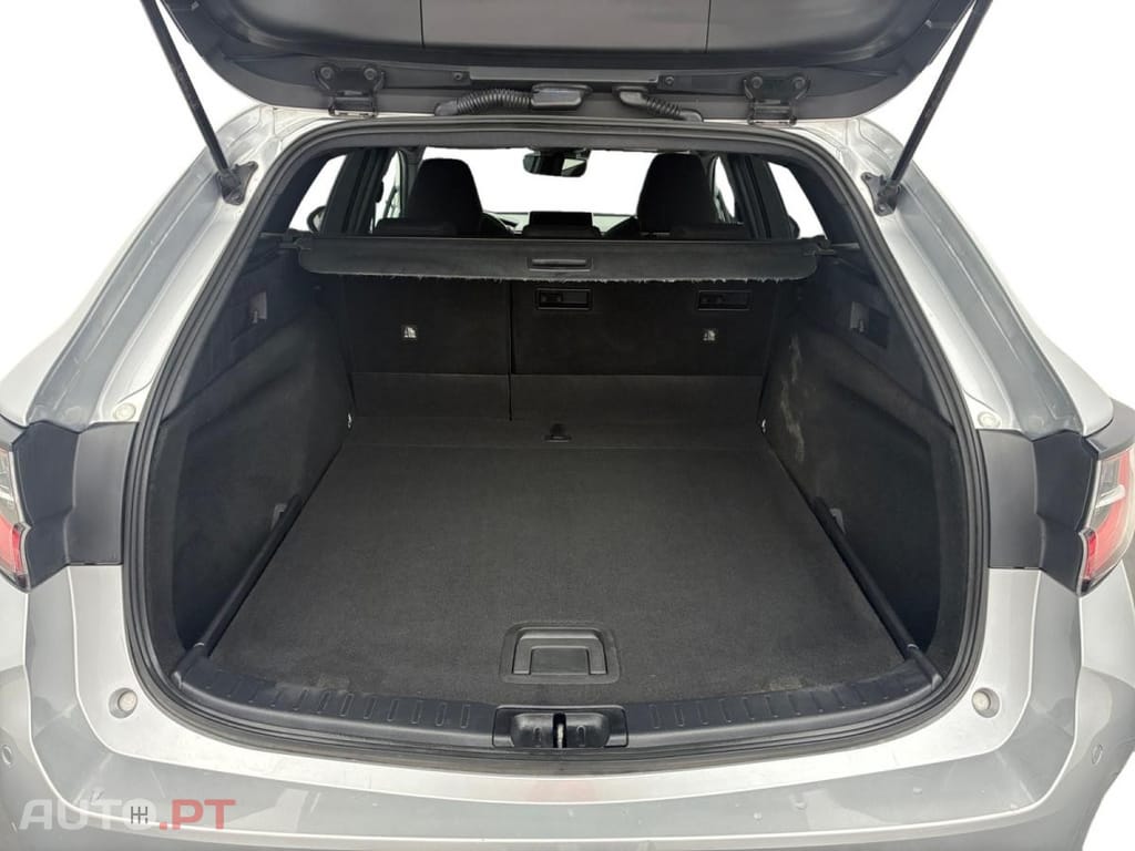 Toyota Corolla TS 1.8 Hybrid Dynamic