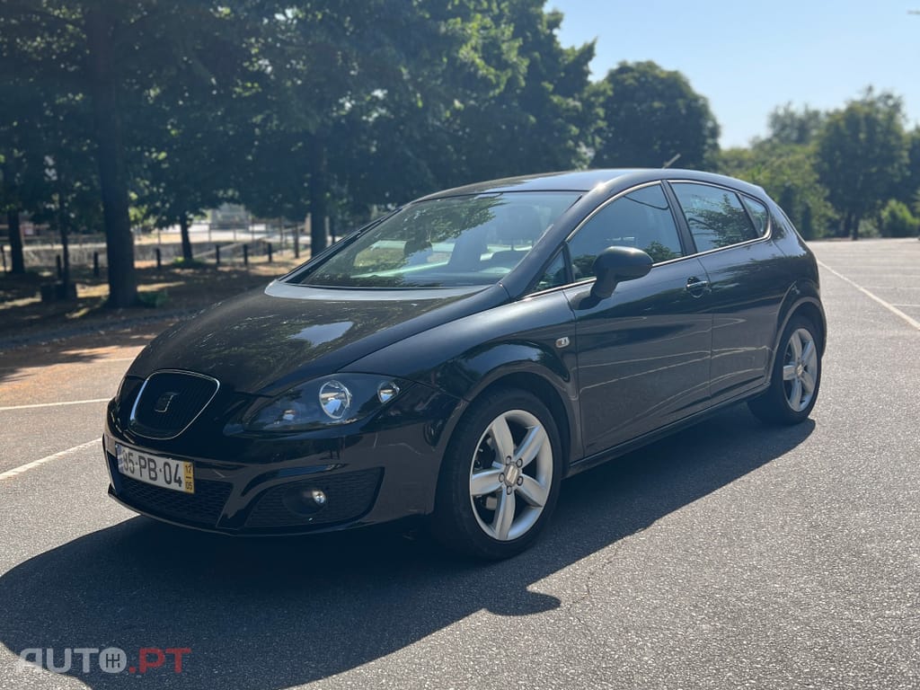 Seat Leon 1.6 TDi Ecomotive Reference