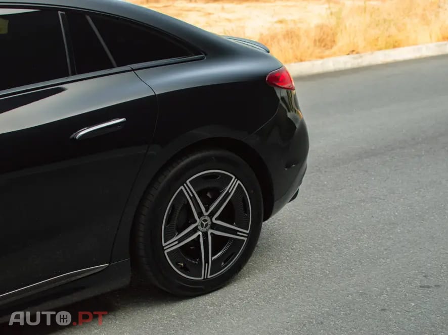 Mercedes-Benz EQE 350