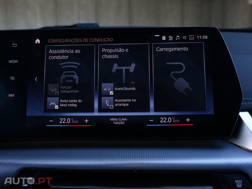 BMW iX1 xDrive30 Pack Desportivo M