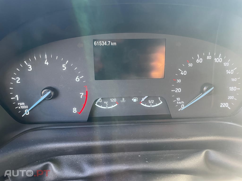 Ford Puma 1.0 EcoBoost MHEV Titanium