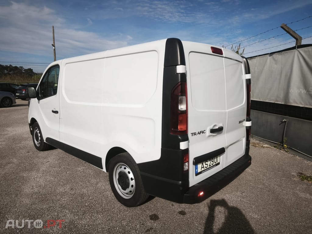 Renault Trafic 2.0 dCi L1H1