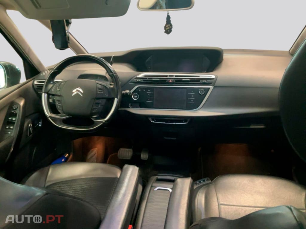 Citroen C4 SpaceTourer Grand 1.2 PureTech Shine