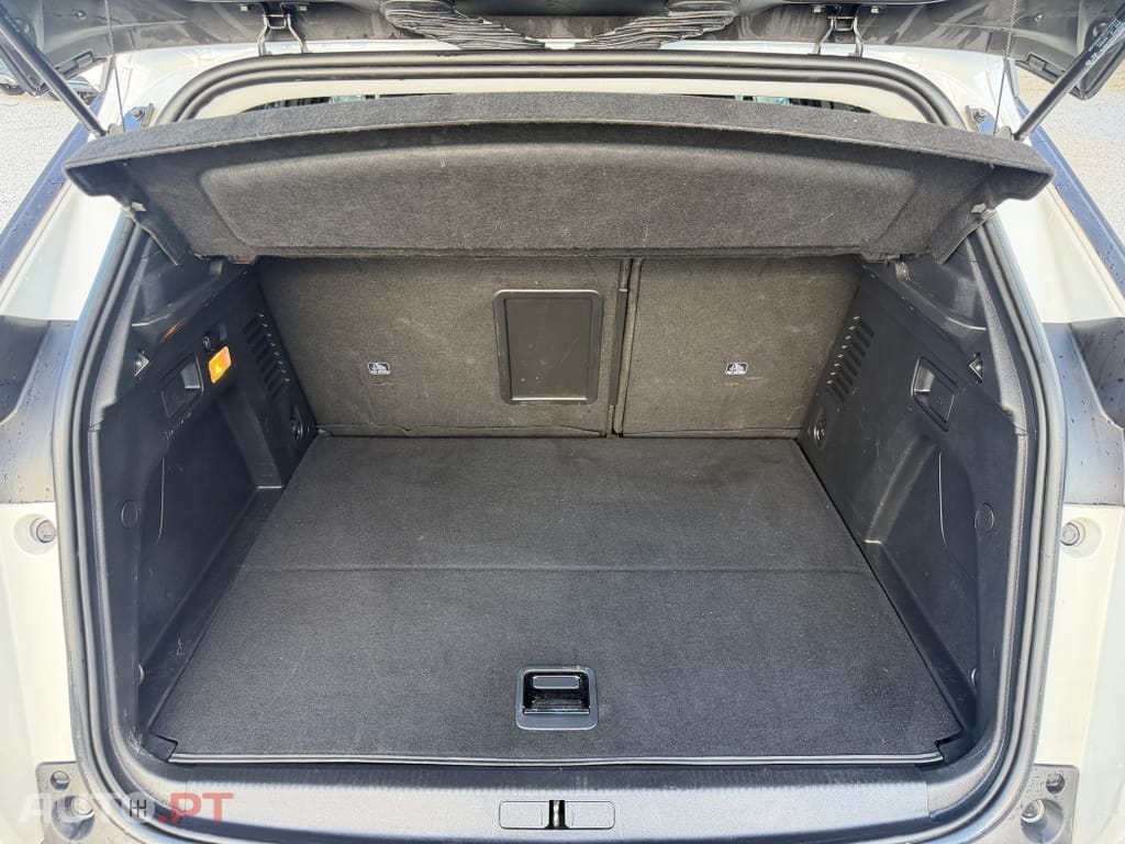 Peugeot 3008 1.6 Hybrid GT Line e-EAT8