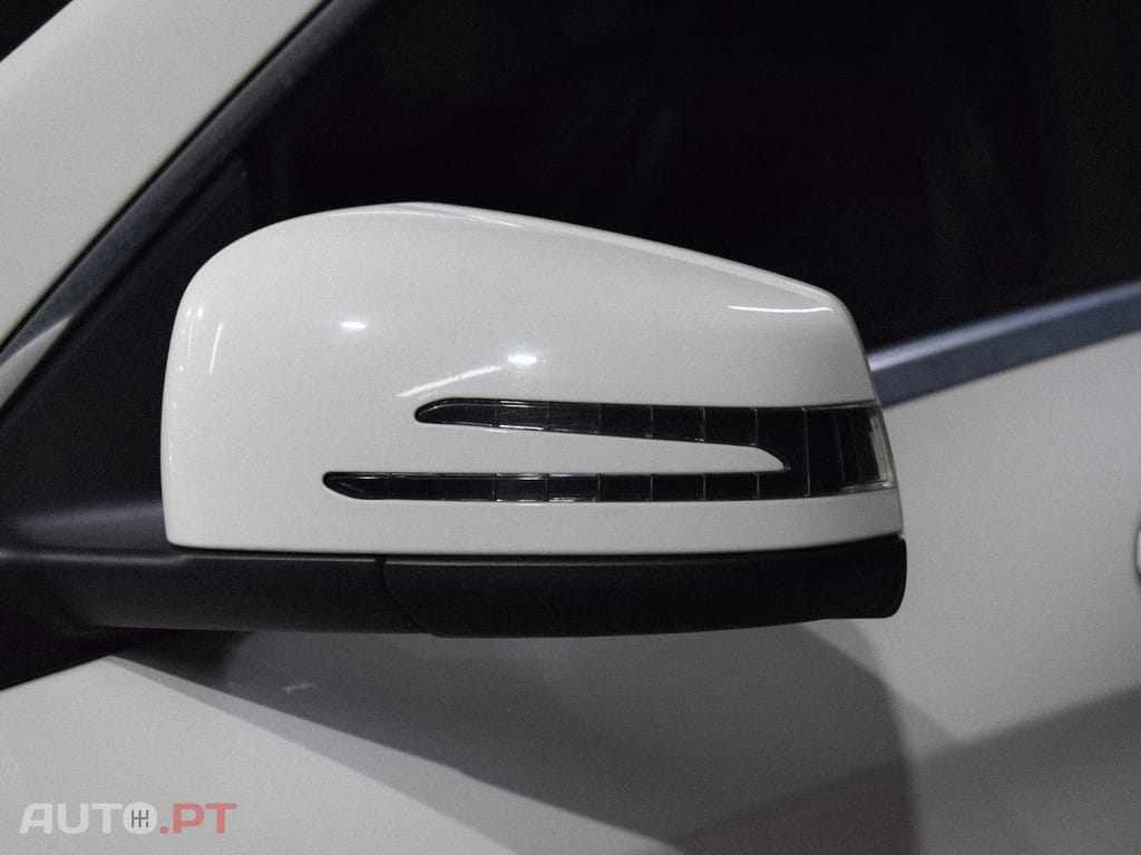Mercedes-Benz CLA 180 AMG