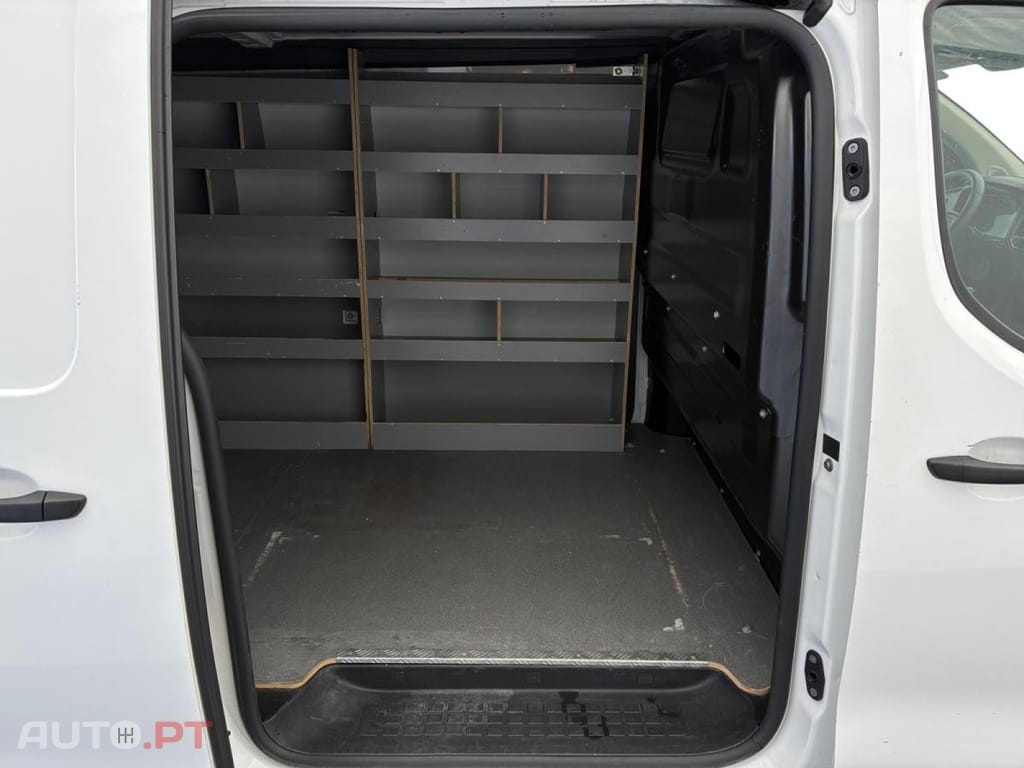 Peugeot Expert 2.0 BlueHDi Long Asphalt