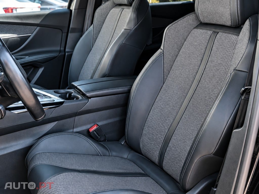 Peugeot 5008 ALLURE