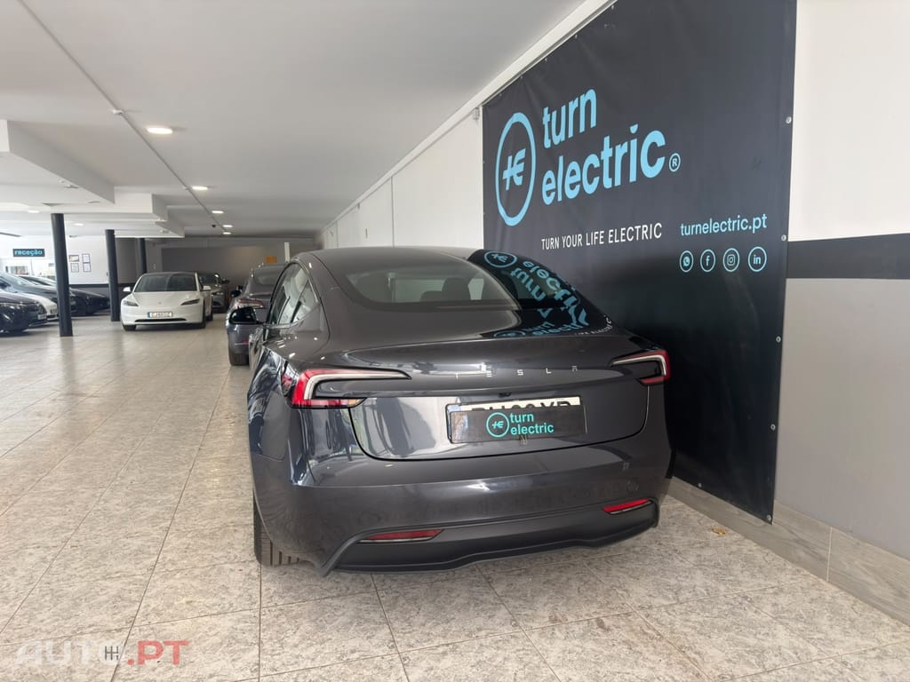 Tesla Model 3 Tração Traseira Premium