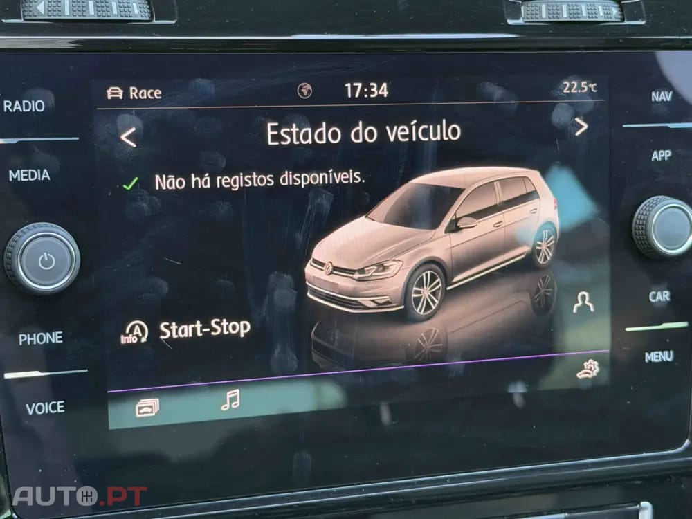 Volkswagen Golf R 4Motion (BlueMotion )