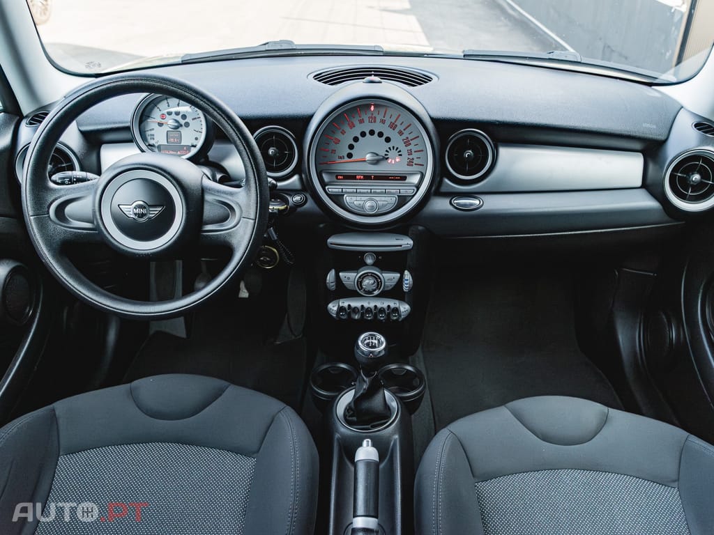 MINI Clubman Cooper D
