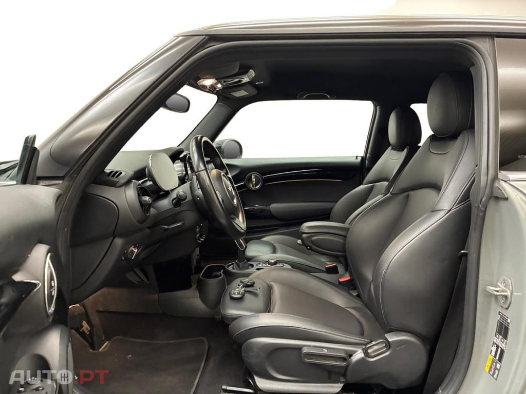 MINI Electric Cooper SE Premium Edition