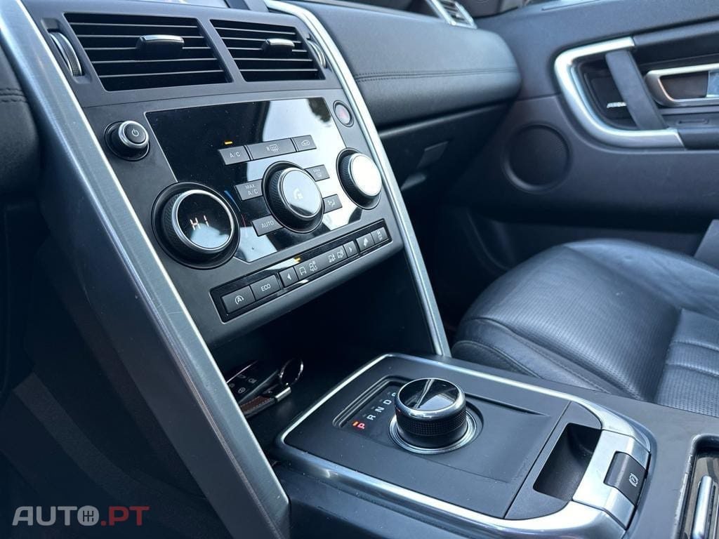 Land Rover Discovery Sport 2.0 TD4 HSE Luxury 7L Auto