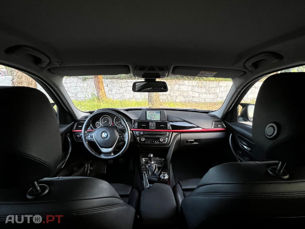 BMW 318 d Touring Line Sport