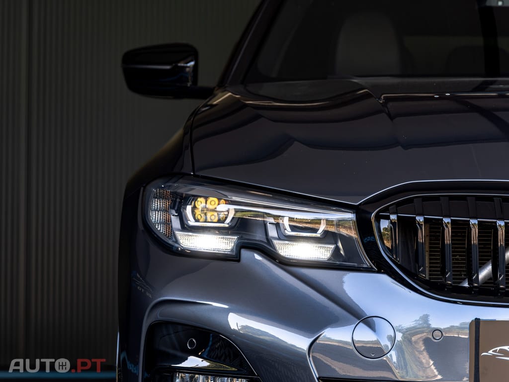 BMW 320 d Touring Pack M Auto
