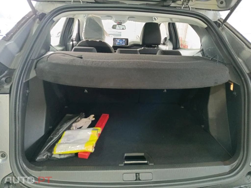 Peugeot 2008 1.2 PureTech Active