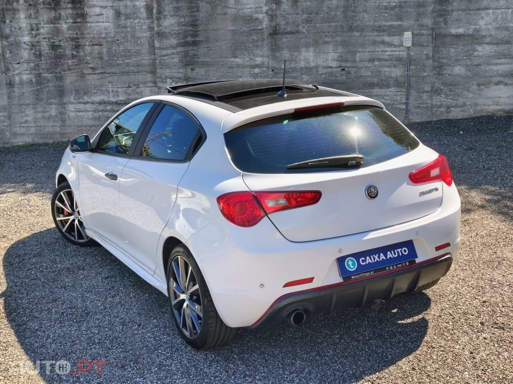 Alfa Romeo Giulietta 1.6 JTDm Sport J18 TCT
