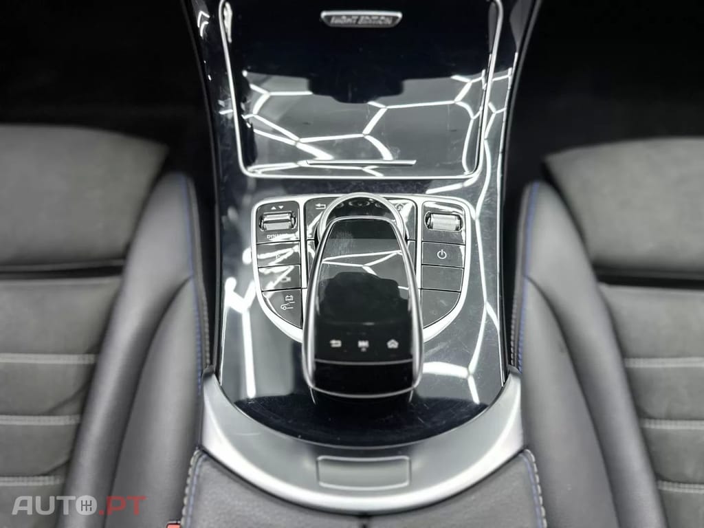 Mercedes-Benz C 300 e AMG Line