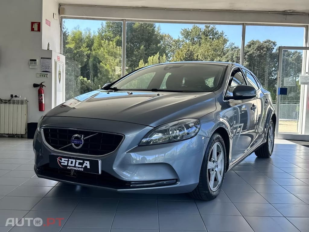 Volvo V40 1.6 D2 Momentum Eco