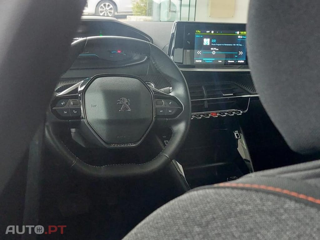 Peugeot E-208 50 kWh Active