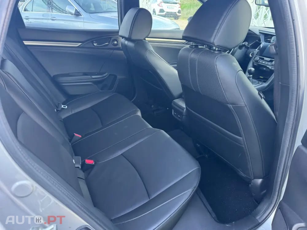 Honda Civic 1.0 i-VTEC Executive Premium