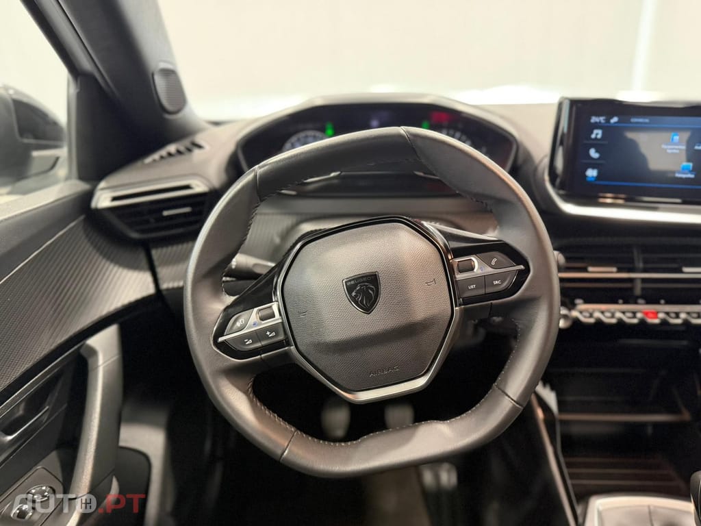 Peugeot 2008 1.2 PureTech Active