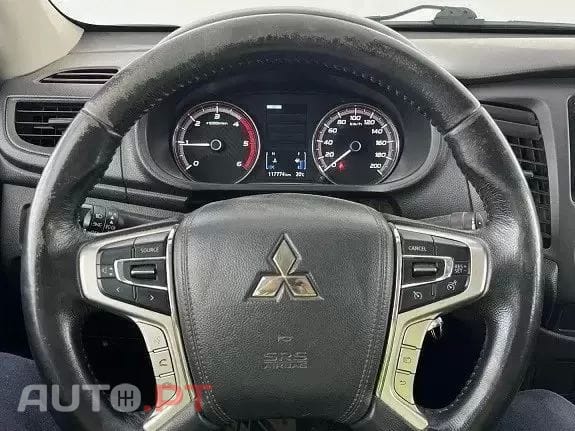 Mitsubishi L200 2.3 DI-D Strakar Space Cab Intense 4WD