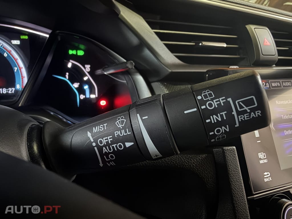 Honda Civic 1.0 i-VTEC Executive CVT