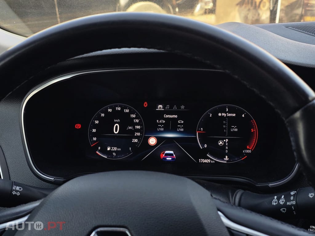 Renault Mégane Sport Tourer BLUE dCi 115 EDC INTENS