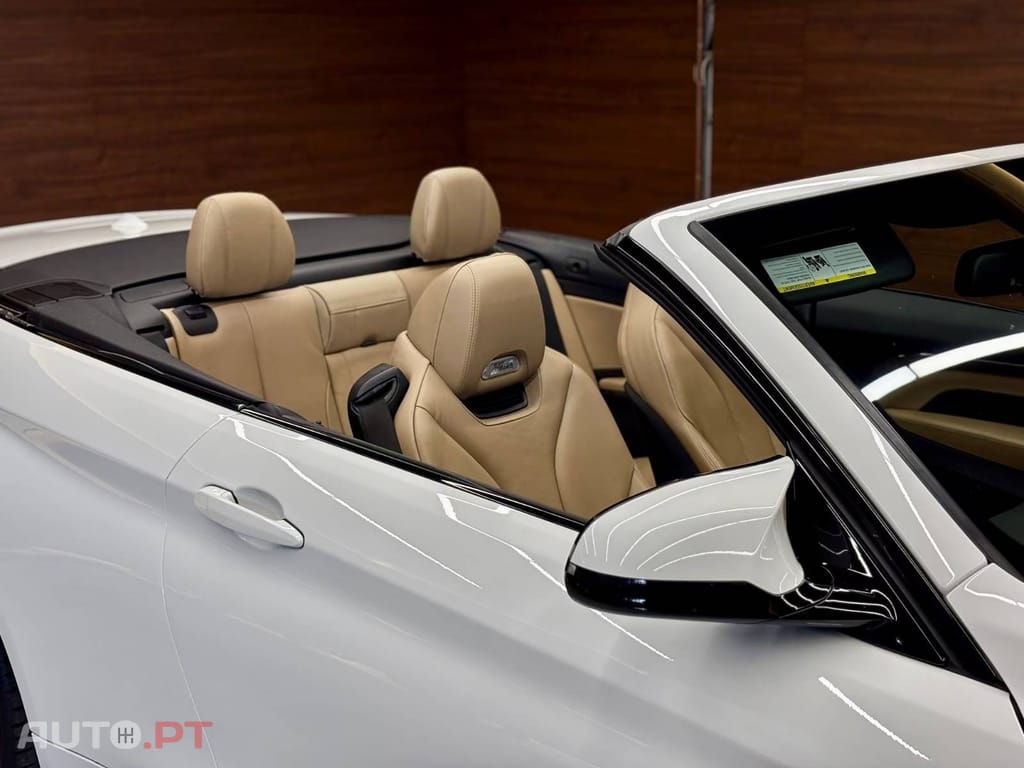 BMW M4 Auto