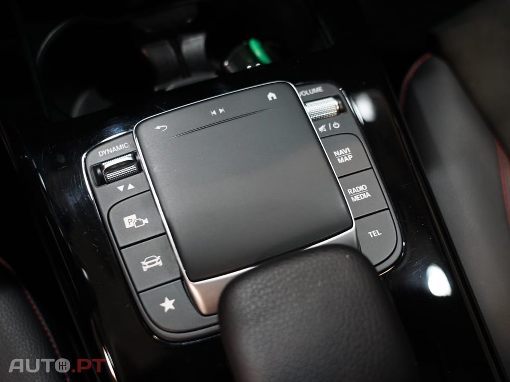Mercedes-Benz CLA 180 AMG Shooting Brake