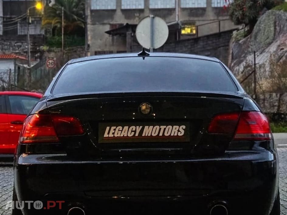 BMW 320 320D Coupe PACK M