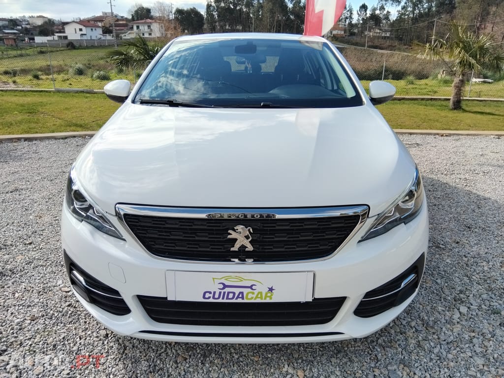 Peugeot 308 II 1.5 BlueHDi Business Line